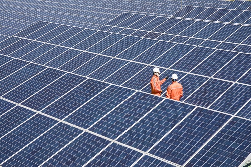 한화에너지는 미국 하와이 전력청(HECO)이 주관한 태양광+에너지저장장치(ESS) 발전소 운영사업 입찰에서 태양광 발전 52MW+ESS 208MWh 연계 사업 최종 계약자로 선정됐다. (사진=한화에너지)