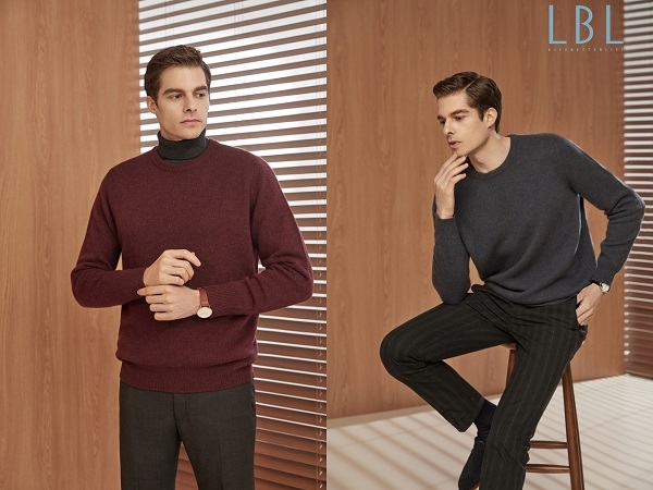 롯데홈쇼핑 자체 패션 브랜드 ‘LBL(Life Better Life)’은 오는 13일 이탈리아 명품 소재 회사 ‘에르메네질도 제냐’의 캐시미어로 제작한 남성 코트를 론칭한다.(사진=롯데홈쇼핑)