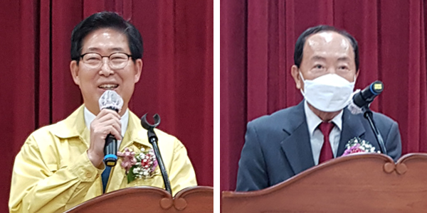 양승조 충남도지사(왼쪽)와 전대규 충남연합회장이 10월 28일 제25회 노인의 날 기념식에서 각각 축사와 기념사를 하고 있다.