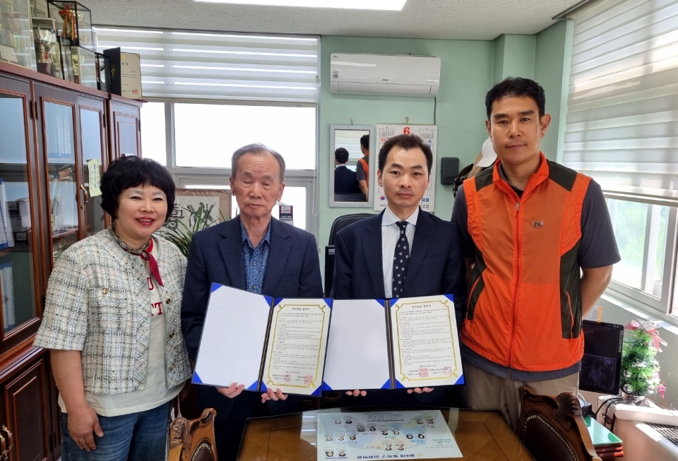 서울 동작구지회가 어르신 건강을 위한 업무협약을 진행했다.