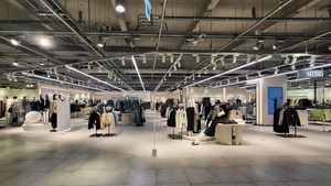 이랜드 미쏘, 100평 규모 대형매장 ‘AK플라자 수원점’ 오픈