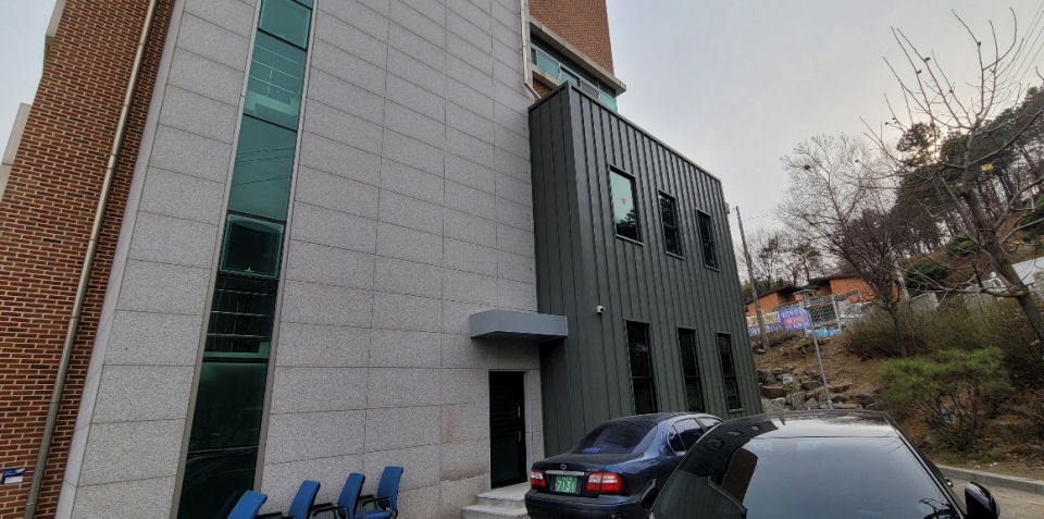 아산시지회가 지회 사무실 증축공사를 완료했다.