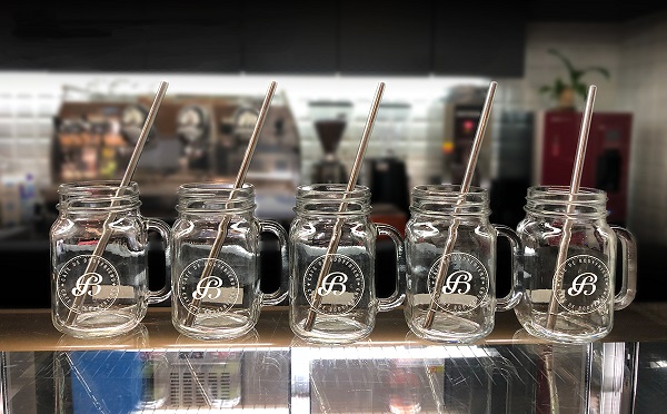 다회용 컵 사용으로 ‘플라스틱 제로 캠페인’을 실천하는 바디프랜드 사내 카페.(사진=바디프랜드)